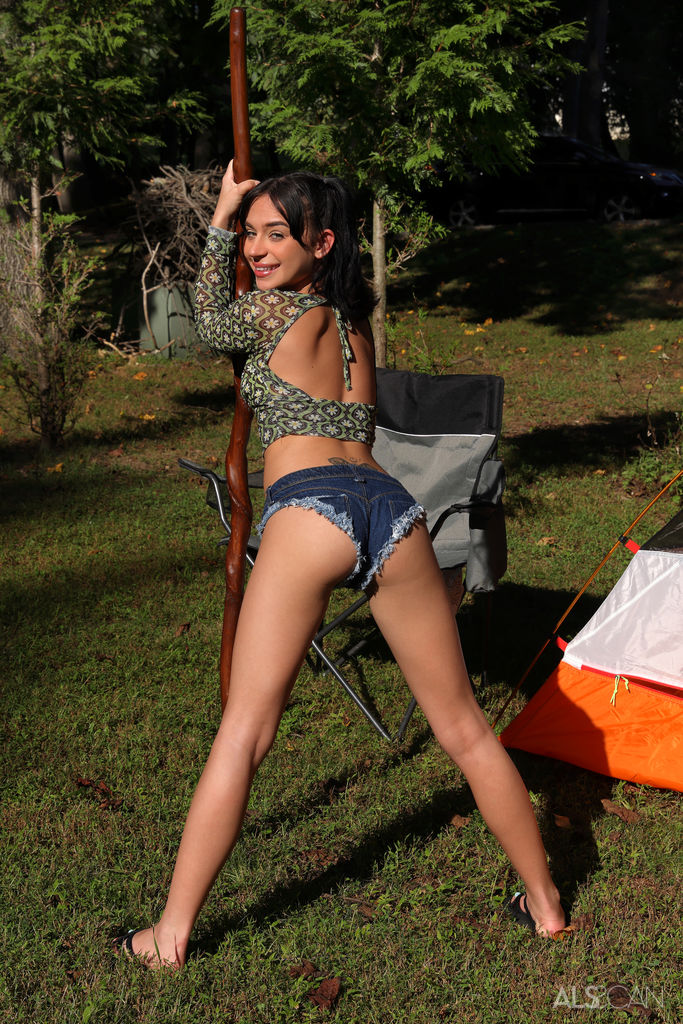 Aria Valencia In Happy Camper