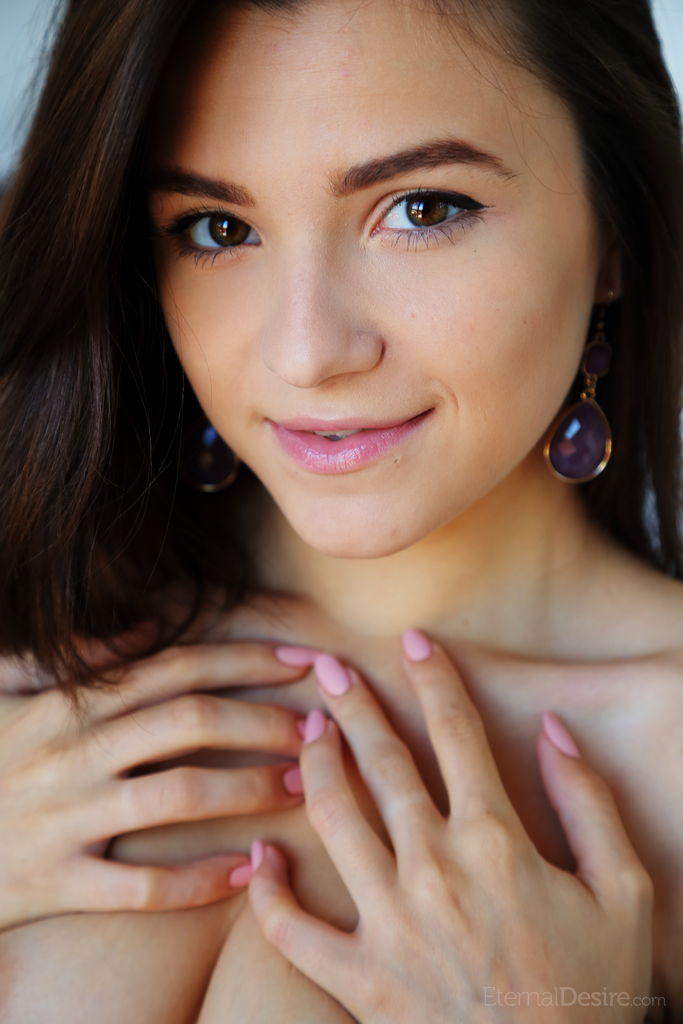 Hayli Sanders In Blue Hotel