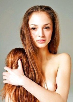 Mirabell Moaning while she fingering her wet pussy