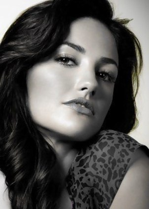 Sexy celeb Minka Kelly Topless