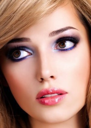 Beautiful girls and gorgeous women