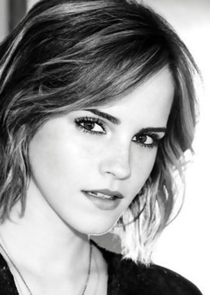 Emma Watson Pantyless