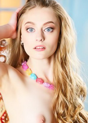 Rebecca G Adrijana Spreading Wide Open