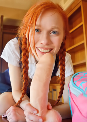 Dolly The Hotel Tease