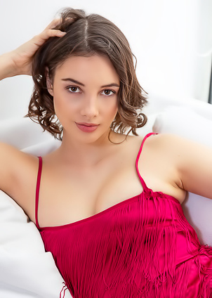 Hispanic Beauty Calypso Bare Her Gorgeous Breasts And Pussy