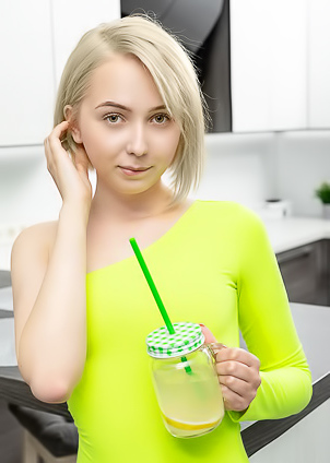 Bernie Thighs Spread Wide For A Delicious View Of Her Plump-lipped Pussy