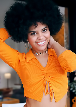 Hairy Latina Girl Selva Lapiedra