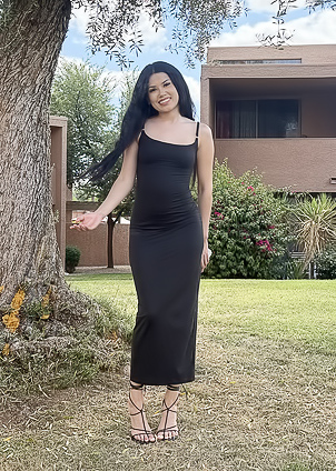 Lusty Camila Sex Toying In A Car