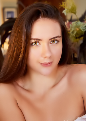 Wild Vixi Rafi Presents Silky Strips Showing Curly Hair